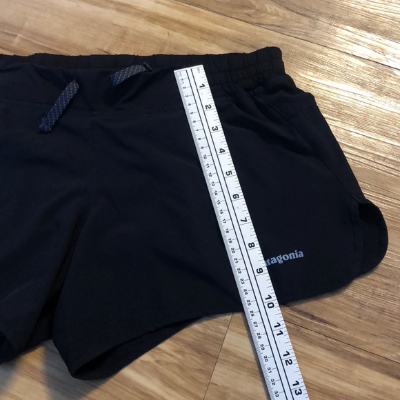 Patagonia Running Shorts like-new Medium EUC - Picture 5 of 14
